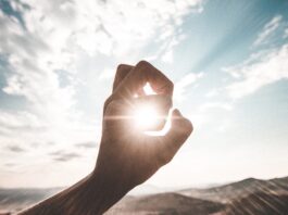 Langzeitfolgen von UV-Exposition ohne angemessenen Schutz UV