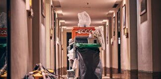 Die Saubermacher: Was eine Reinigungsfirma wirklich leisten kann Reinigungsfirma