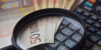 Sparen als Student: Tipps für Ihre finanzielle Zukunft Geld im Studium sparen