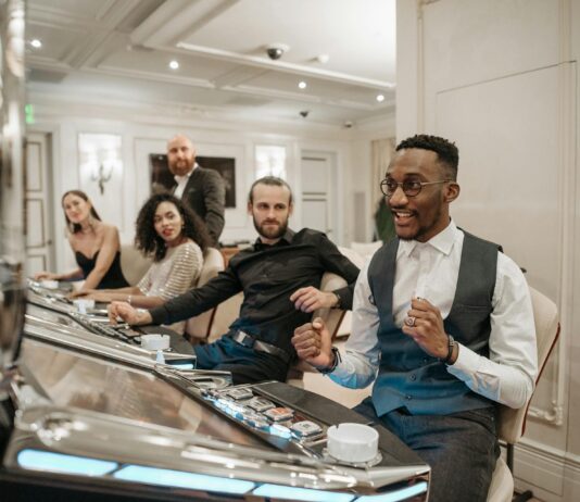 Die Psychologie hinter Online-Jackpots: Warum Spieler auf den großen Gewinn hoffen Online Jackpot