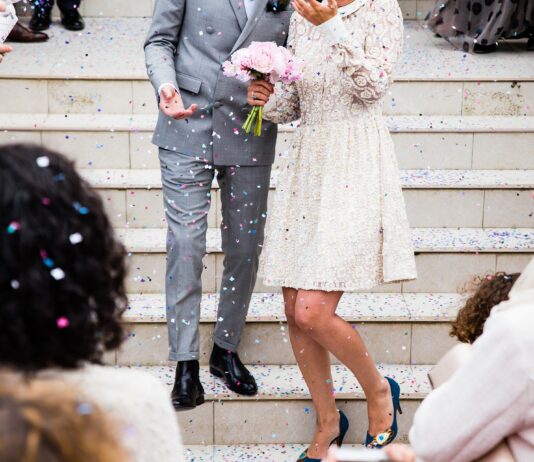 Die schönsten Hochzeitstrends 2025 – von Deko bis Dresscode Hochzeit