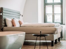 Der Weg zum besseren Schlaf beginnt bei der richtigen Bettenwahl Bett