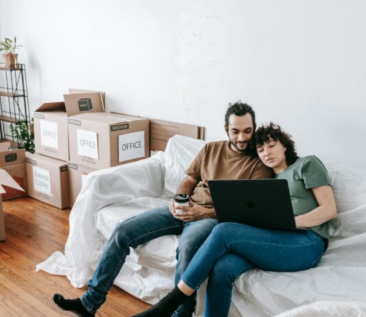 Was kostet ein Umzug mit einer 2-Zimmer-Wohnung wirklich? Umzug