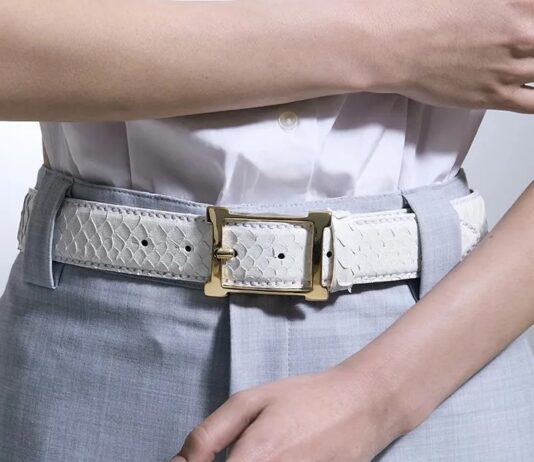 Wie du mit einem Gürtel jedes Sommer-Outfit aufwertest Gürtel